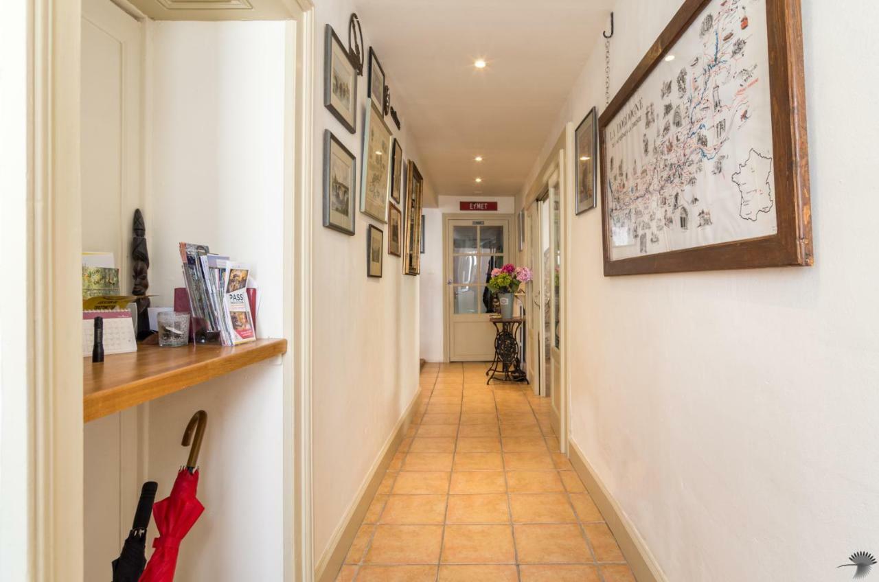 Maison d'Angle Eymet Extérieur photo